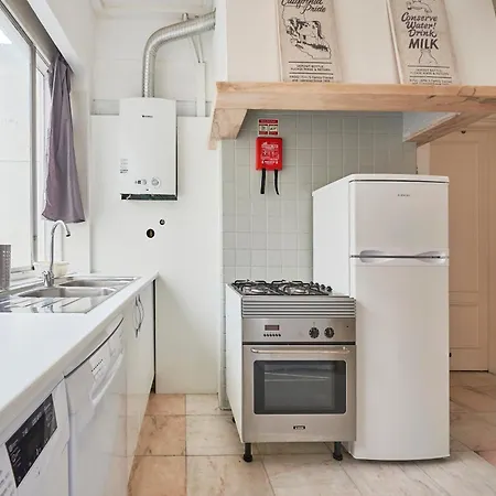 Guest house Modern & Center Lisbon