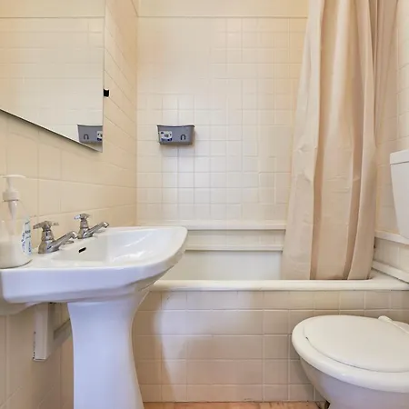 Guest house Modern & Center Lisbon