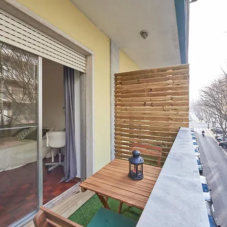Modern & Center Guest house
