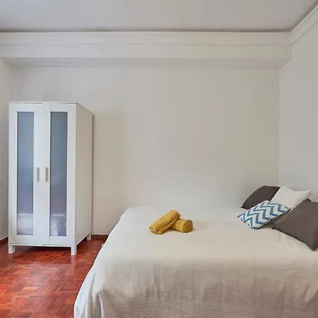 Modern & Center Guest house