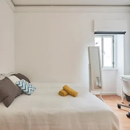 Modern & Center Guest house Lisbon